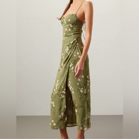 ⭐️Reformation Sage Green Floral Maxi Dress 2⭐️ - Picture 3 of 7